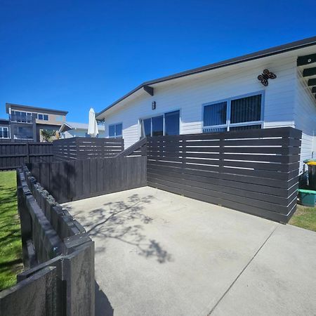 Ultimate Family Holiday - Pet Friendly! Papamoa Exterior foto